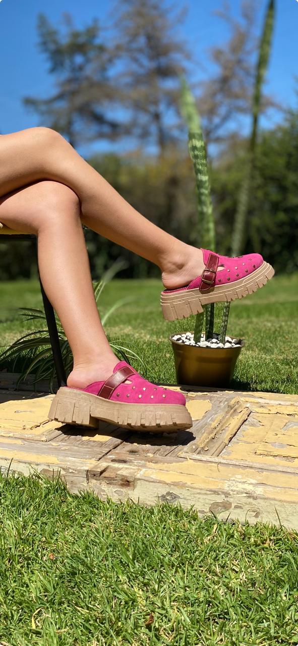 Zueco de Cuero Magenta